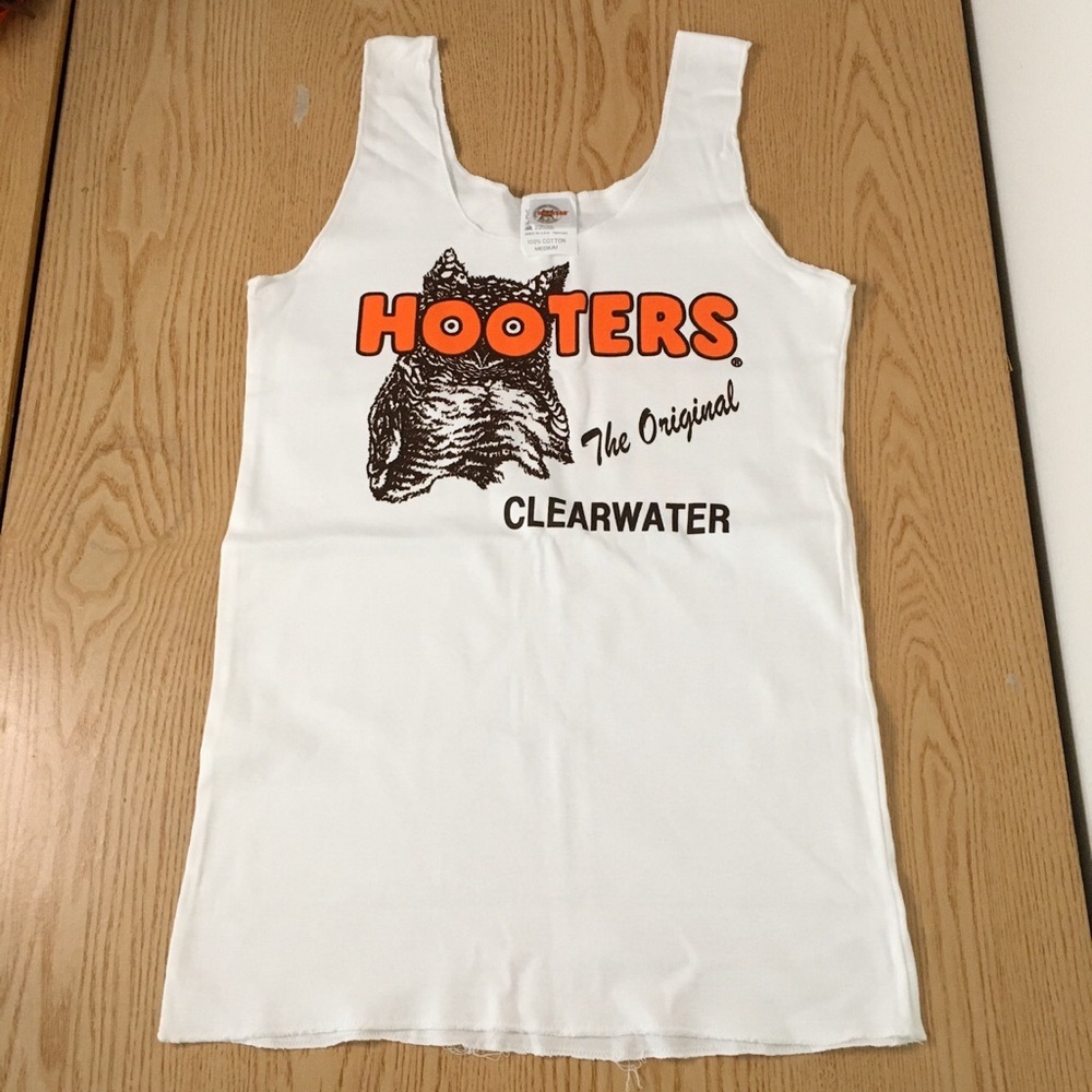 New Hooters Girl Rare Sexy Uniform Tank from Clearwater Florida Size Medium